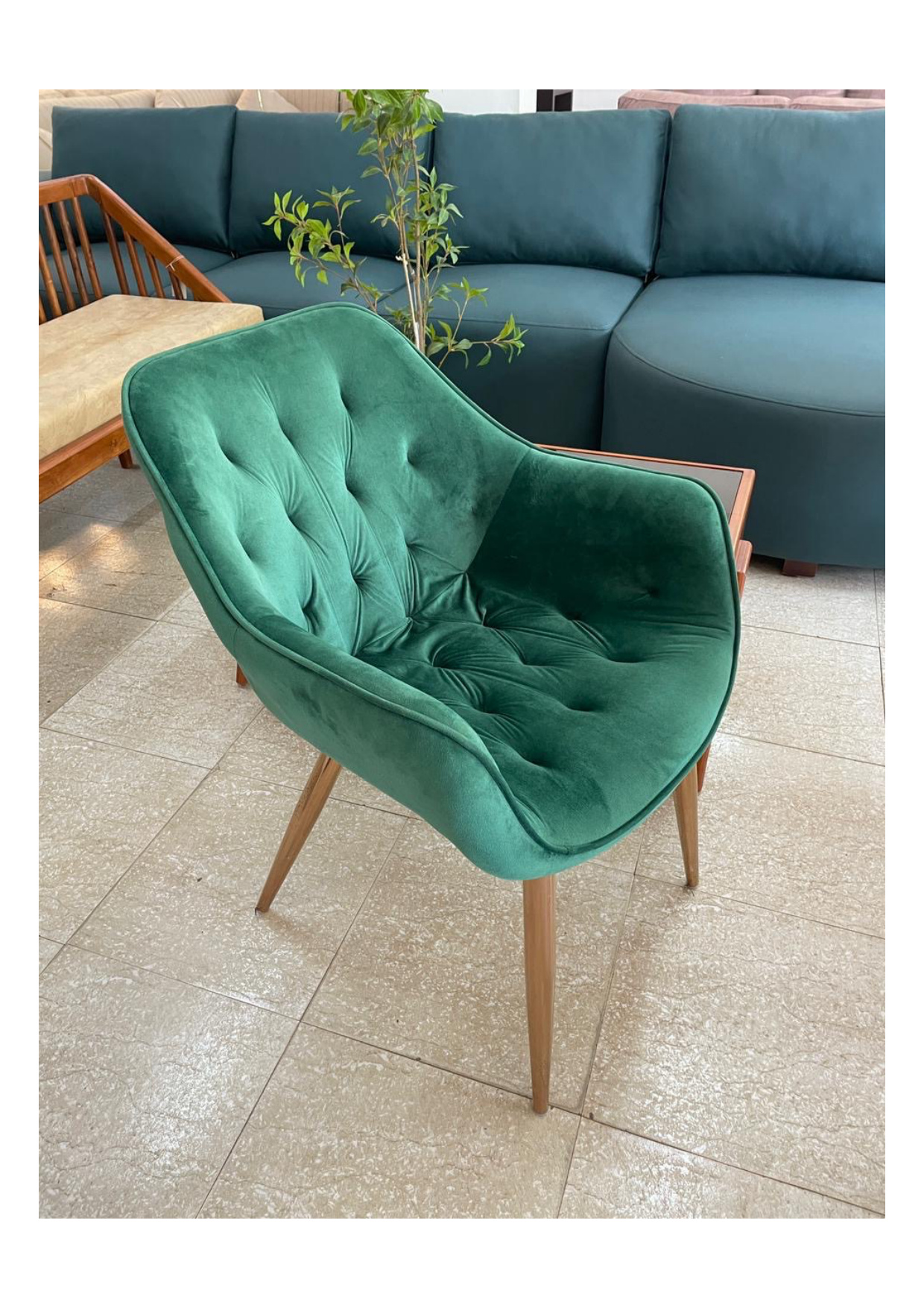 Emerald Velvet Tufted Lounge Chair